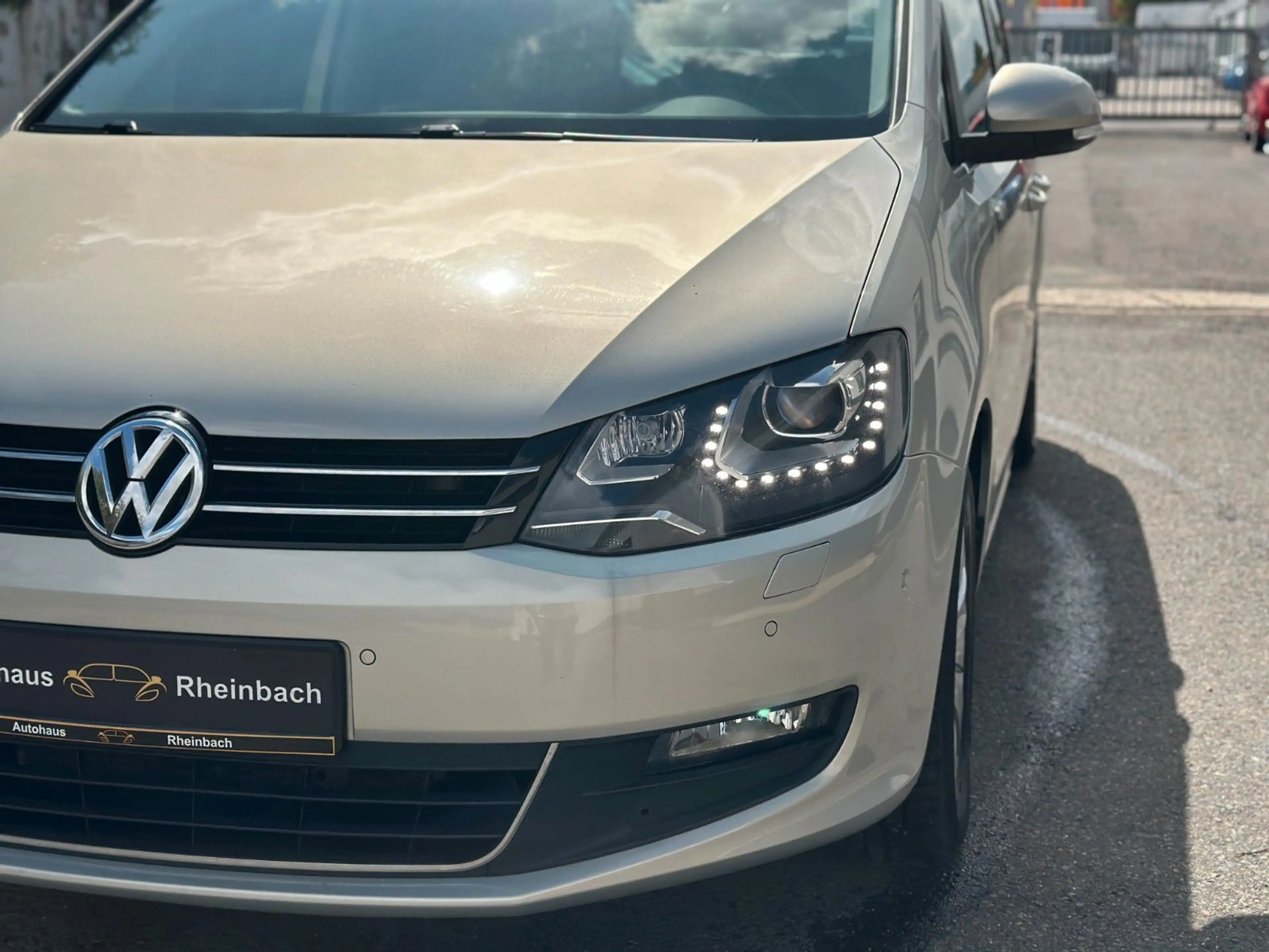 Volkswagen Sharan Comfortline HU NEU/VOLL SERVICE VW/1 HAND — photo 13