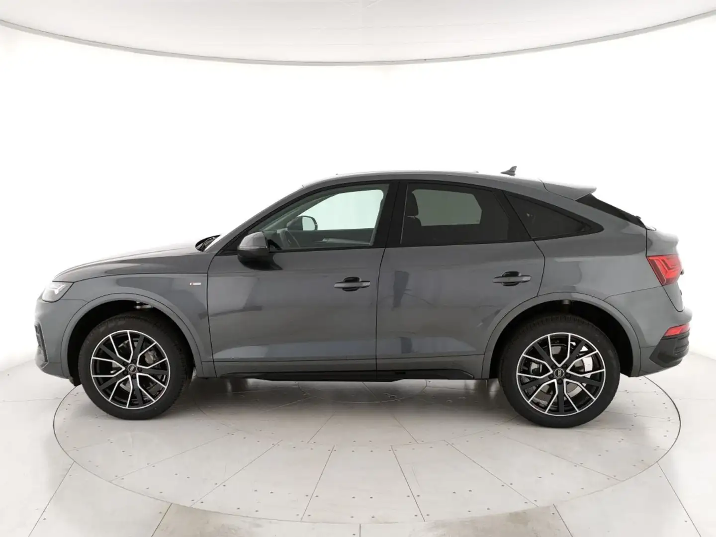 Audi Q5 Sportback 40 2.0 tdi mhev 12V S line quattro s-tro Grigio - 2