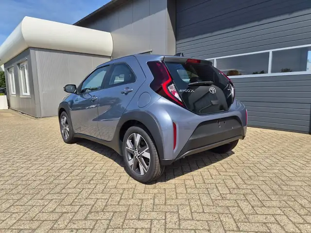Toyota Aygo X view 3