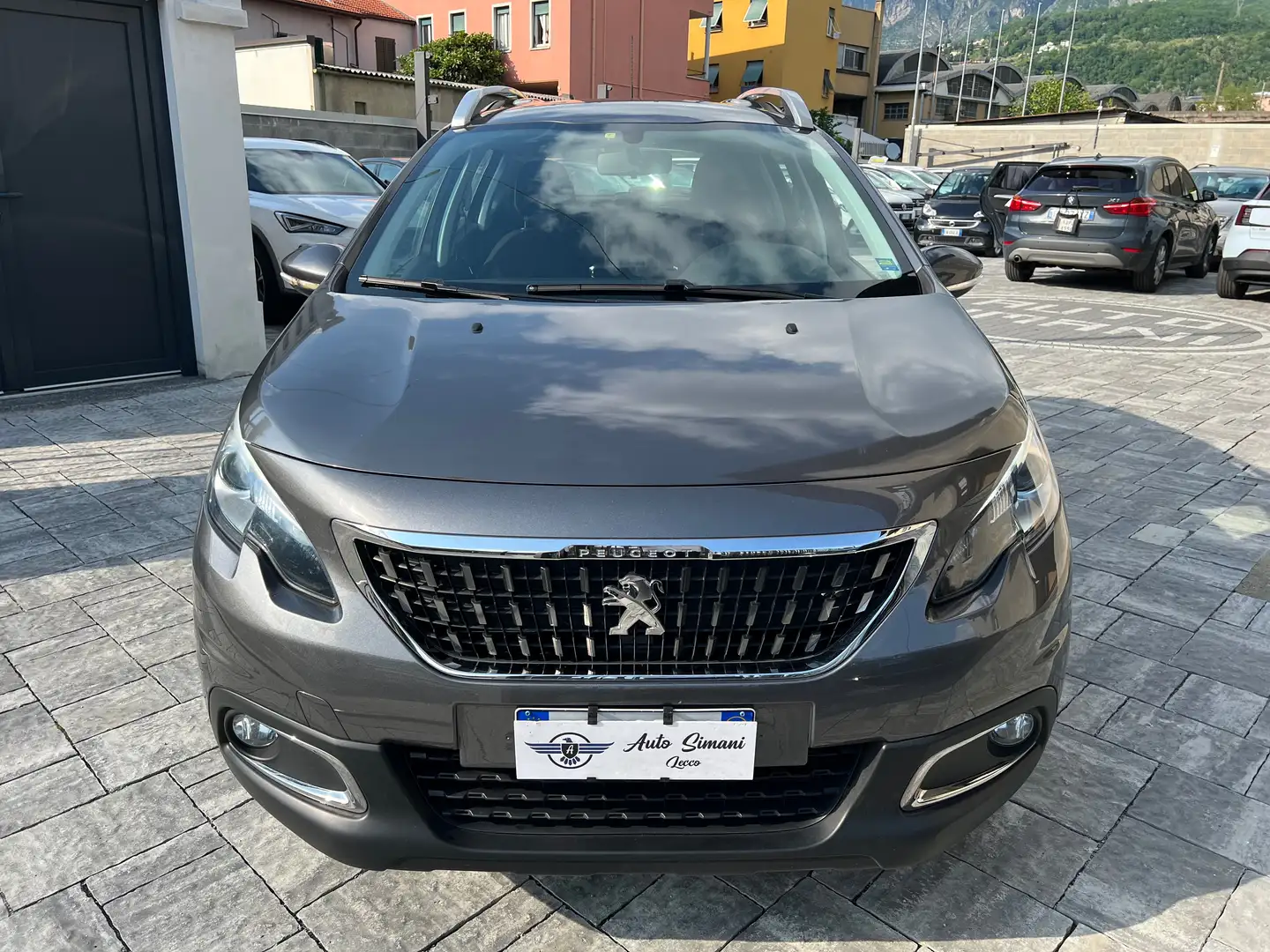 Peugeot 2008 2008 1.2 puretech Active 82cv my16 Gris - 1