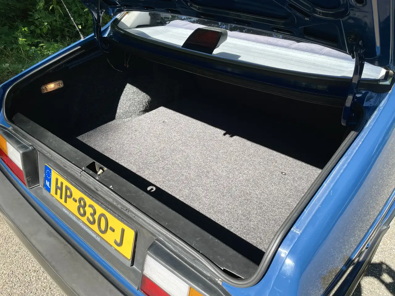 Saab 900 2.0i, foto 7