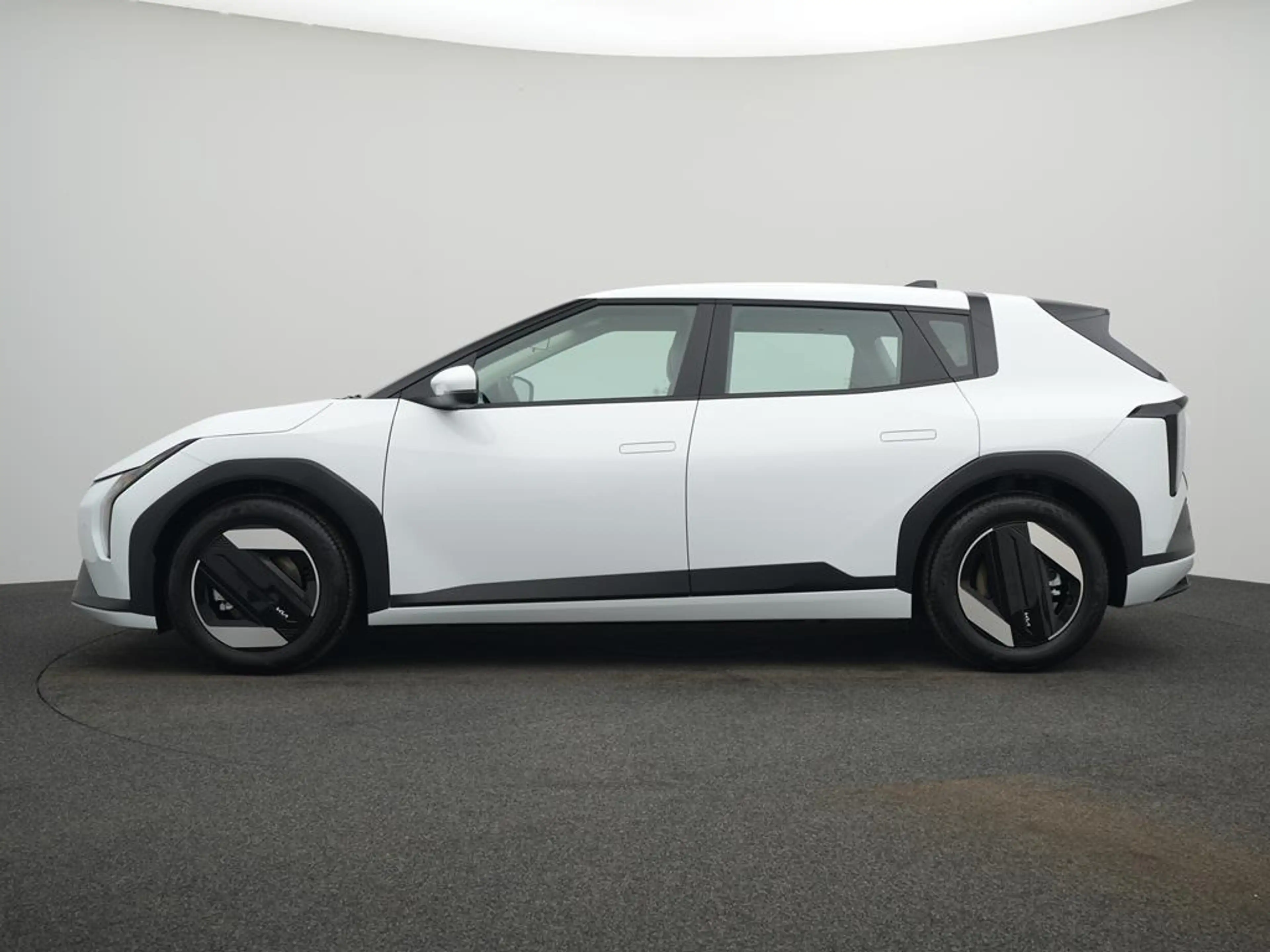 Kia EV4 58 FWD AIR WP — photo 5