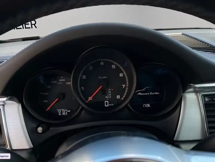 Porsche Macan 2016, foto 11