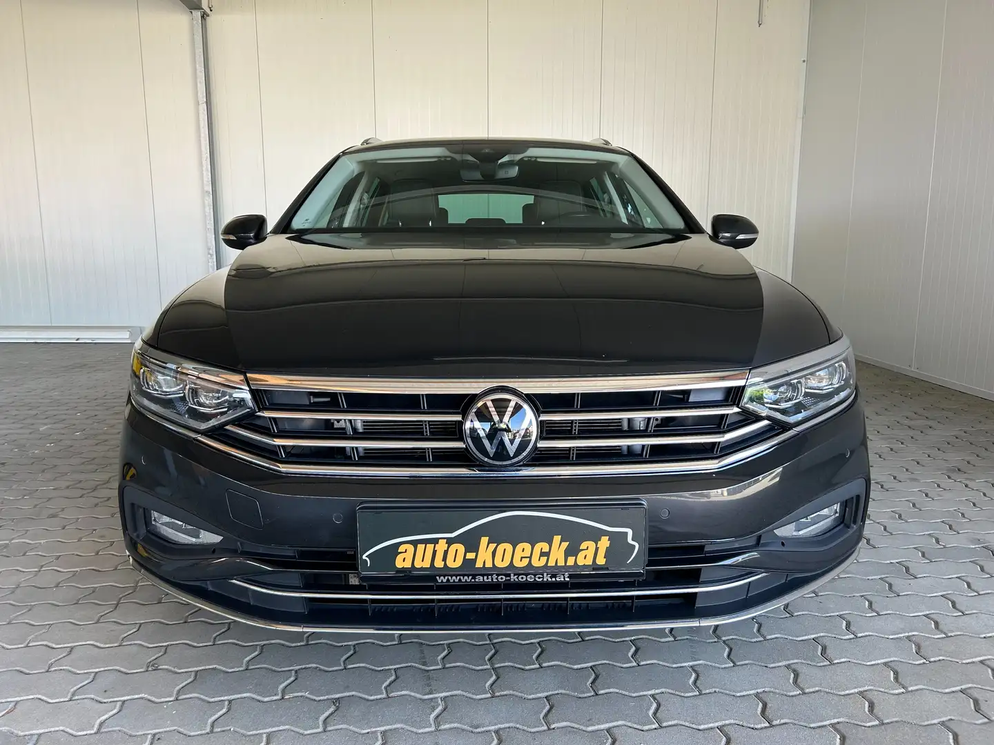 Volkswagen Passat Variant Elegance Grijs - 2