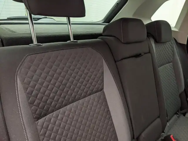 Volkswagen Tiguan view 8