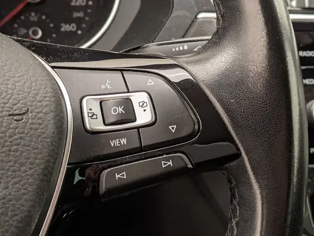 Volkswagen Tiguan view 11