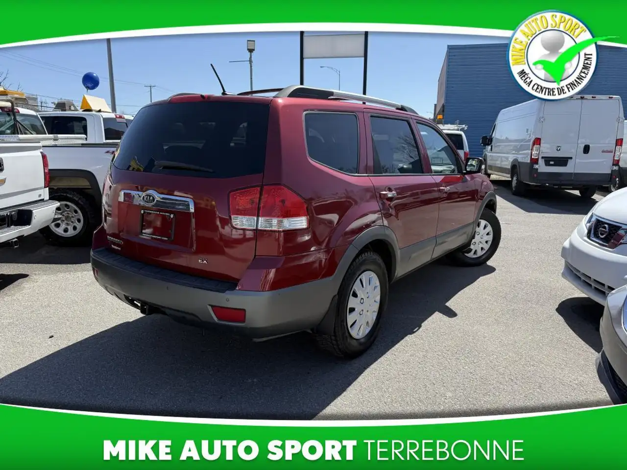 Kia Borrego снимка Kia Borrego
