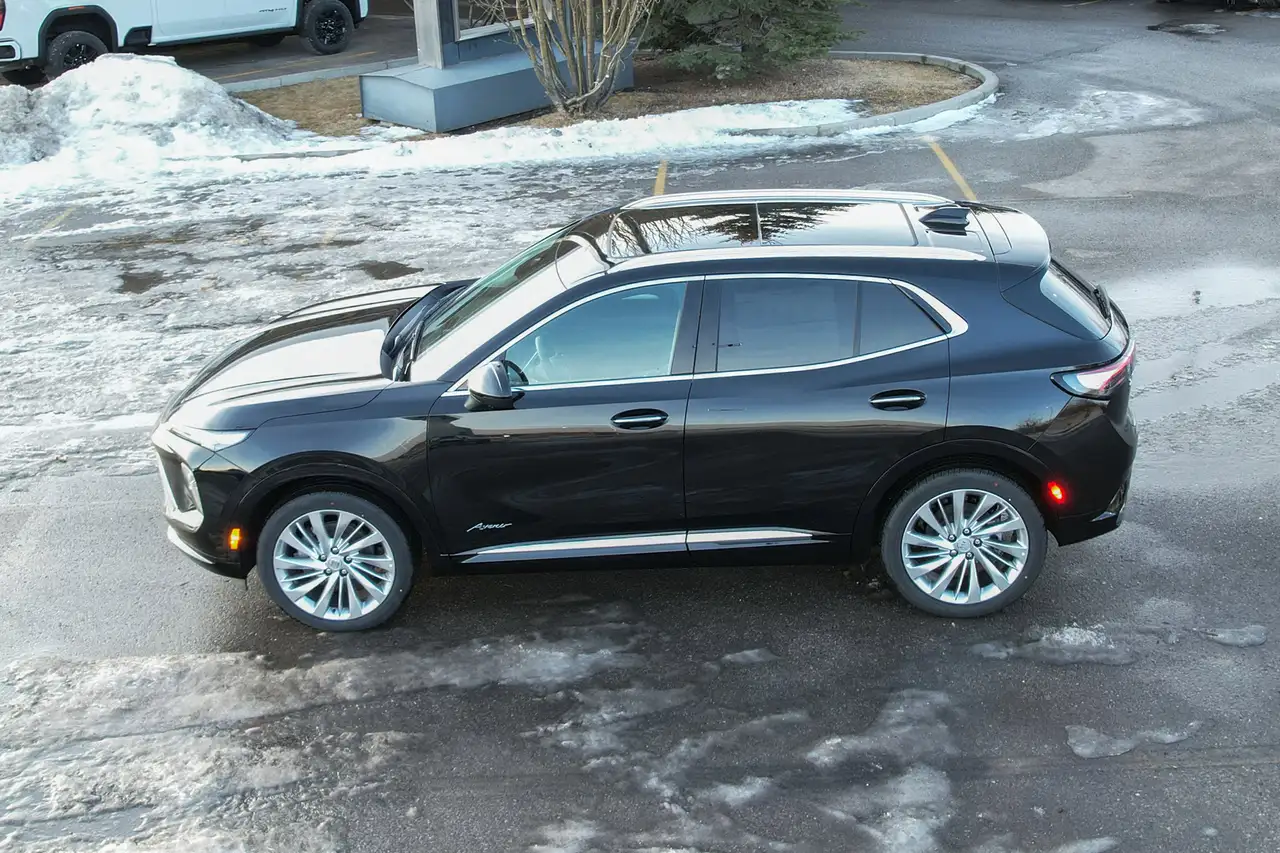 Buick Envision снимка Buick Envision