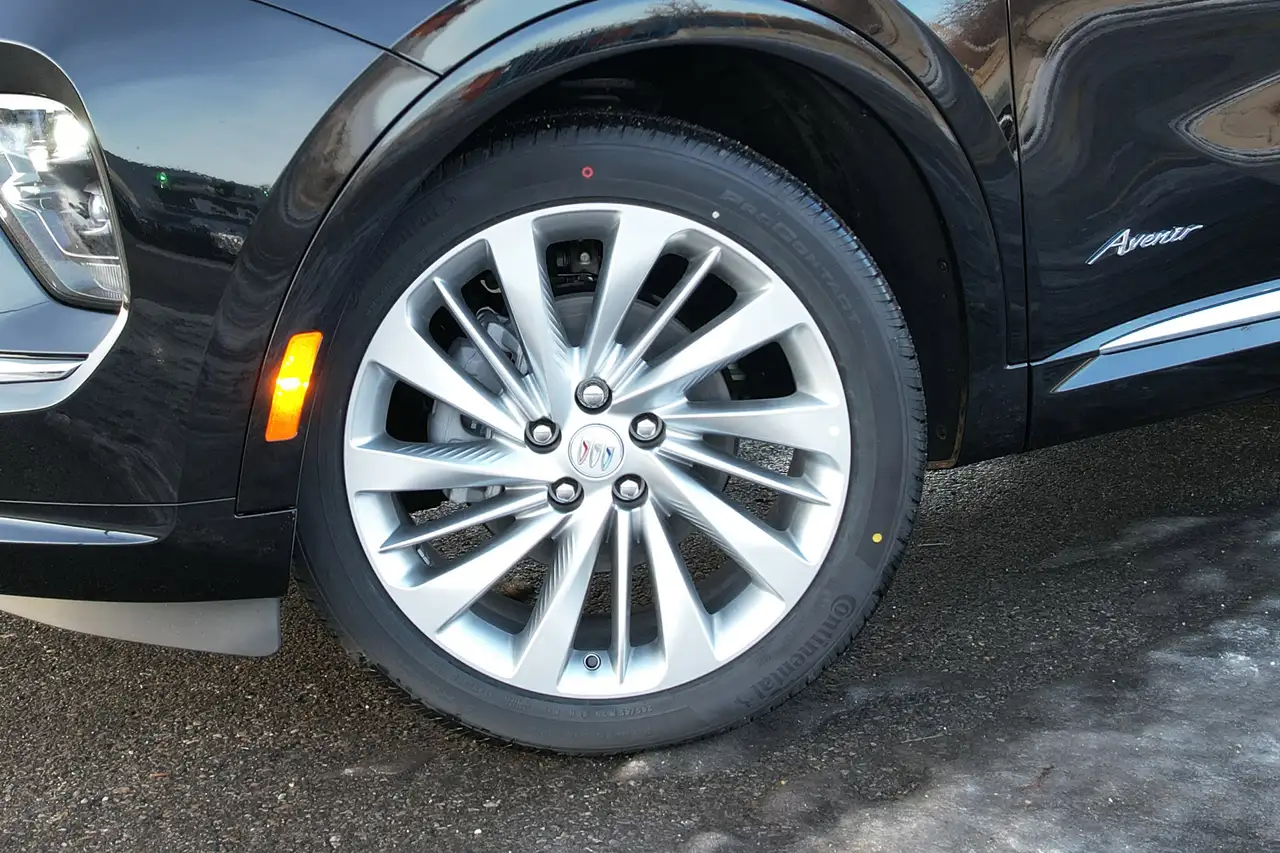 Buick Envision снимка Buick Envision