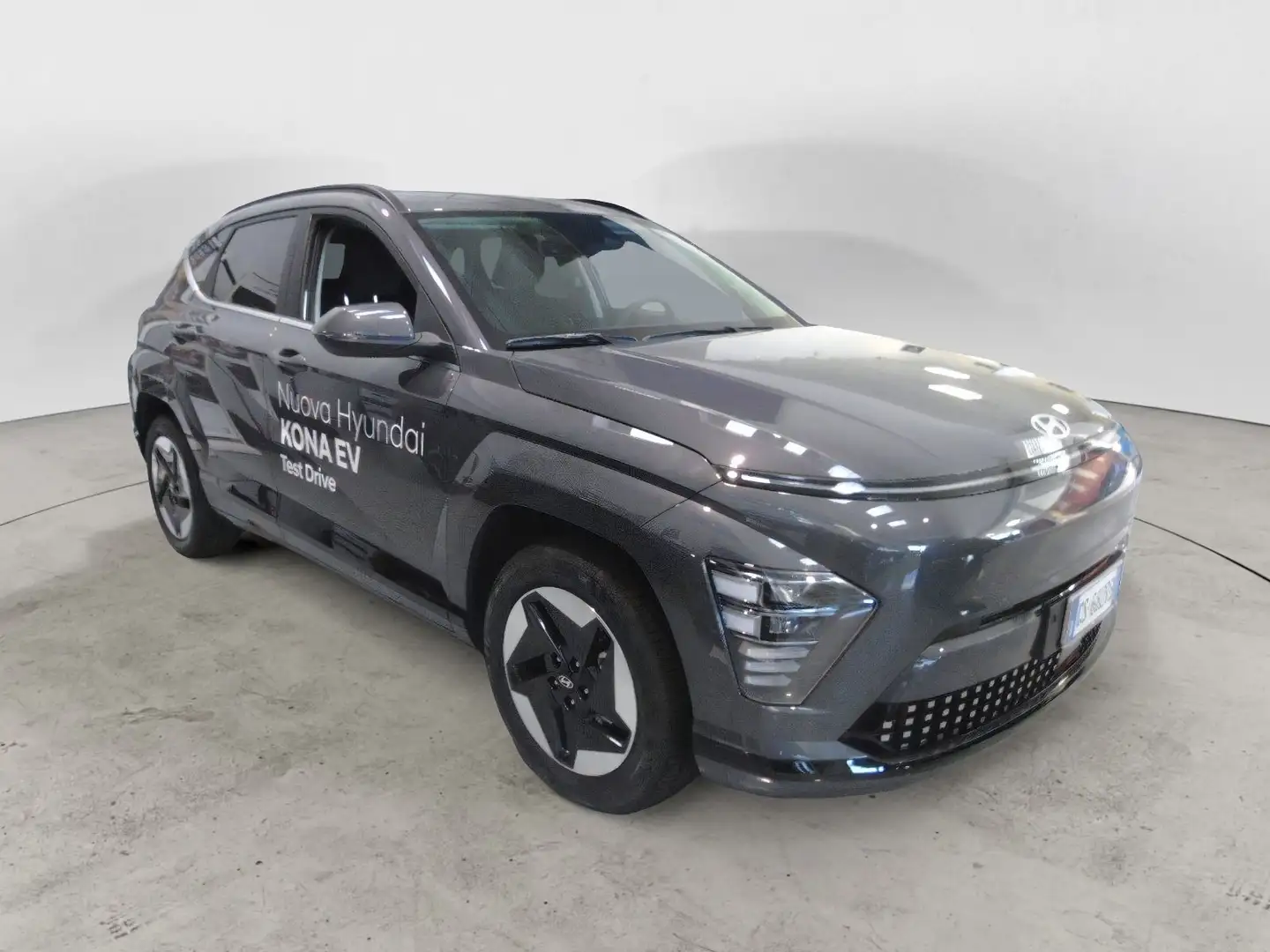 Hyundai KONA EV 48.4 KWh XLine UNICA OFFERTA REALE SOTTO COSTO Gris - 2