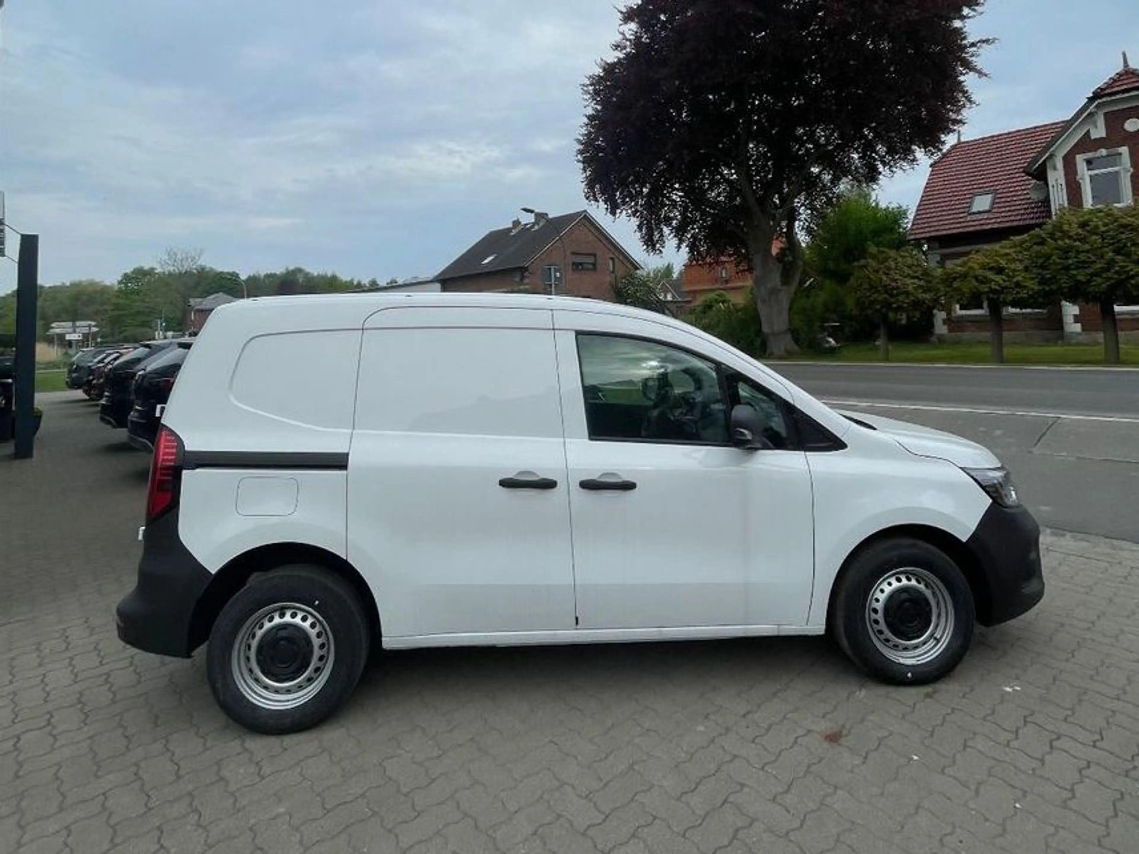 Renault Kangoo III Rapid L1H1 — photo 4