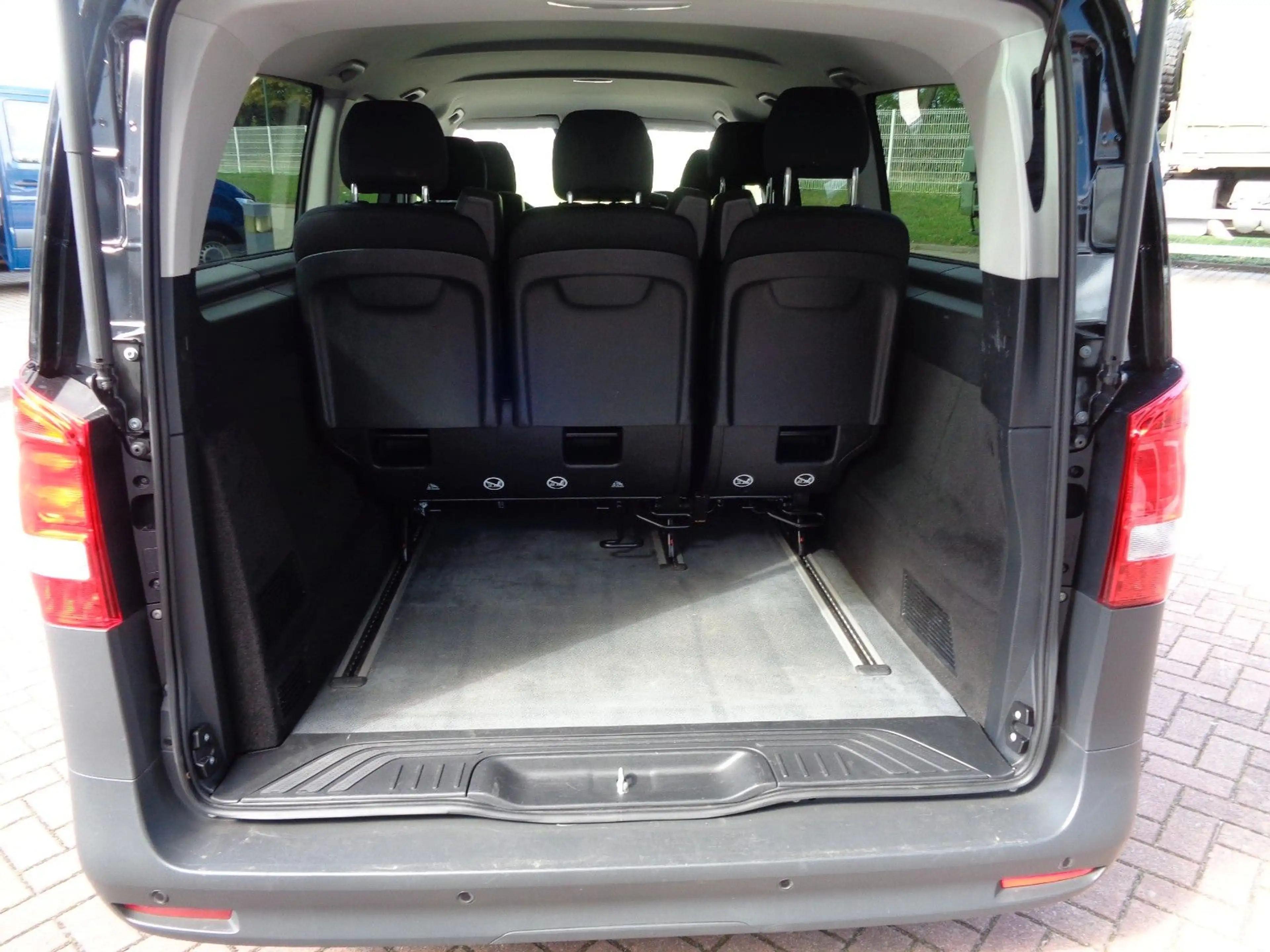 Mercedes-Benz Vito 116 CDI,NAVI,KAMERA,AHK,SPUR,NP:80.746,-EUR — photo 8