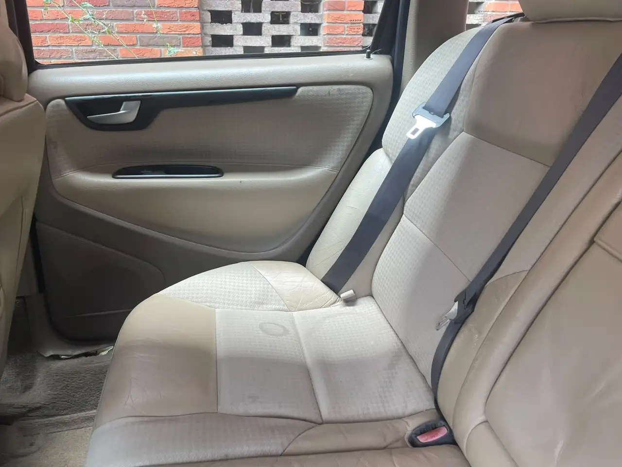 Volvo V70 2.4, foto 9