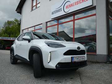 1,5 VVT-i Hybrid Active Drive AWD-i Aut. + SafetyP