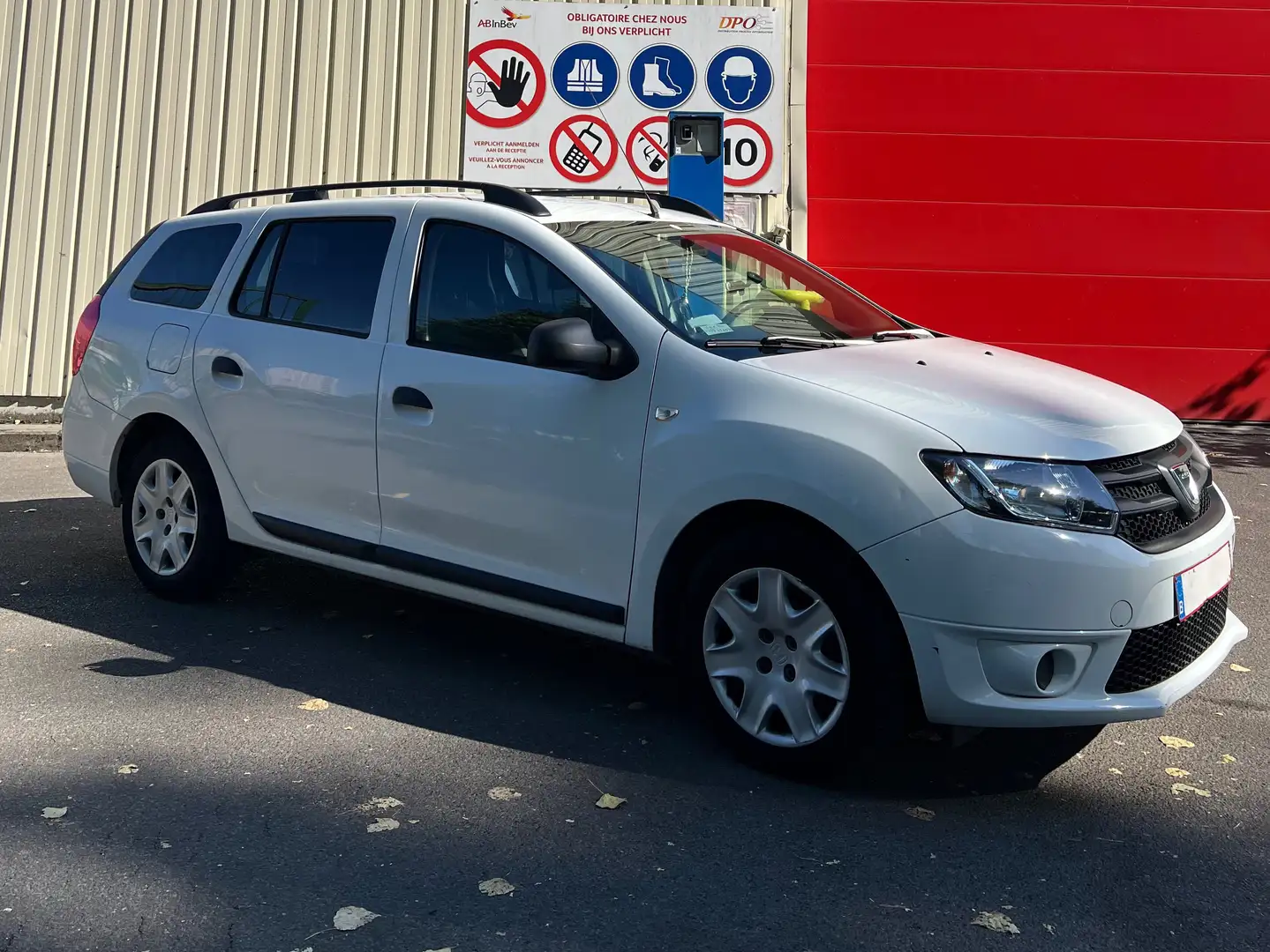 Dacia Logan Logan MCV 1.2i Logan Blanc - 2