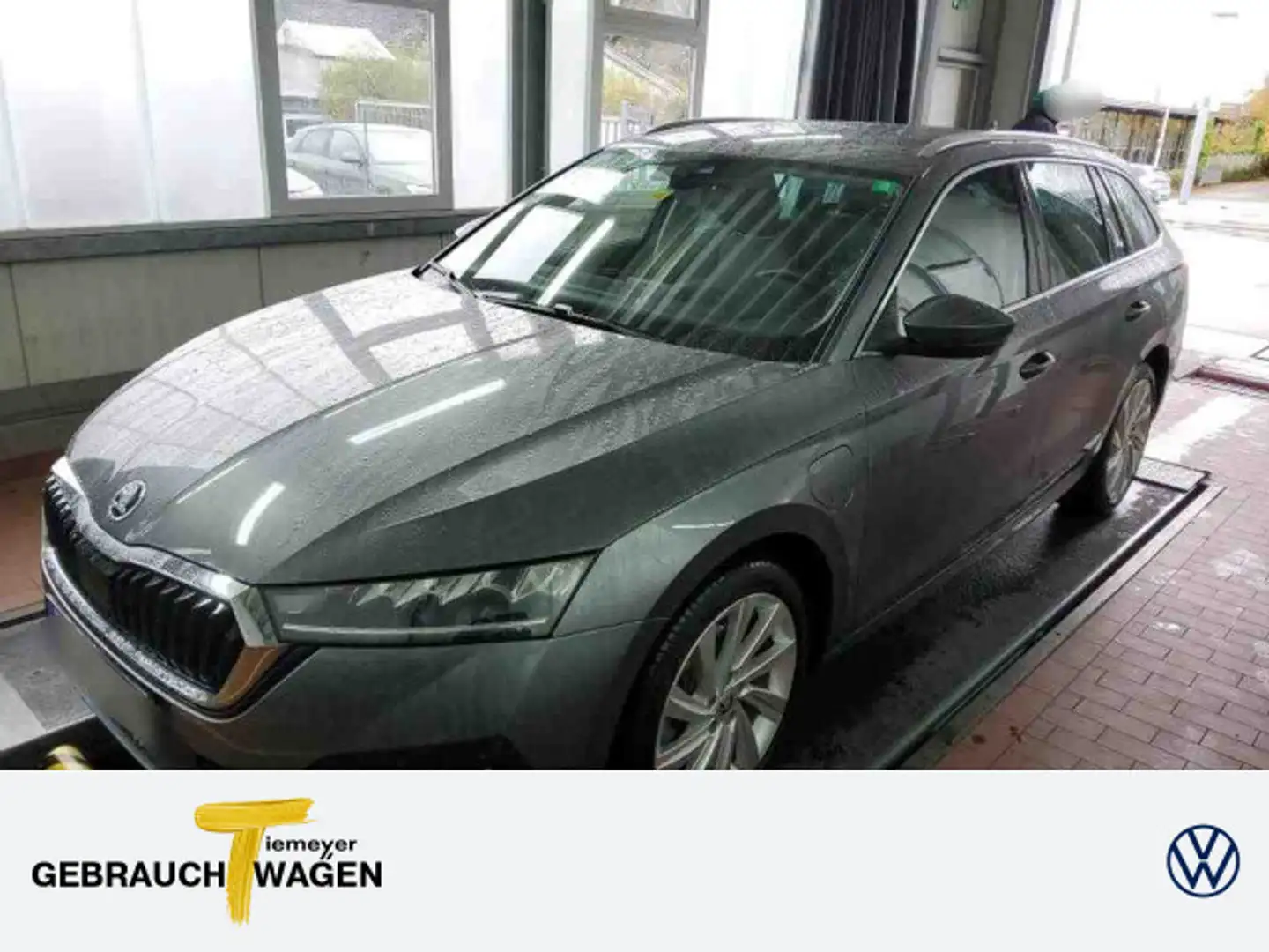 Skoda Octavia Combi 1.4 TSI iV STYLE LM18 NAVI KAMERA Grau - 1
