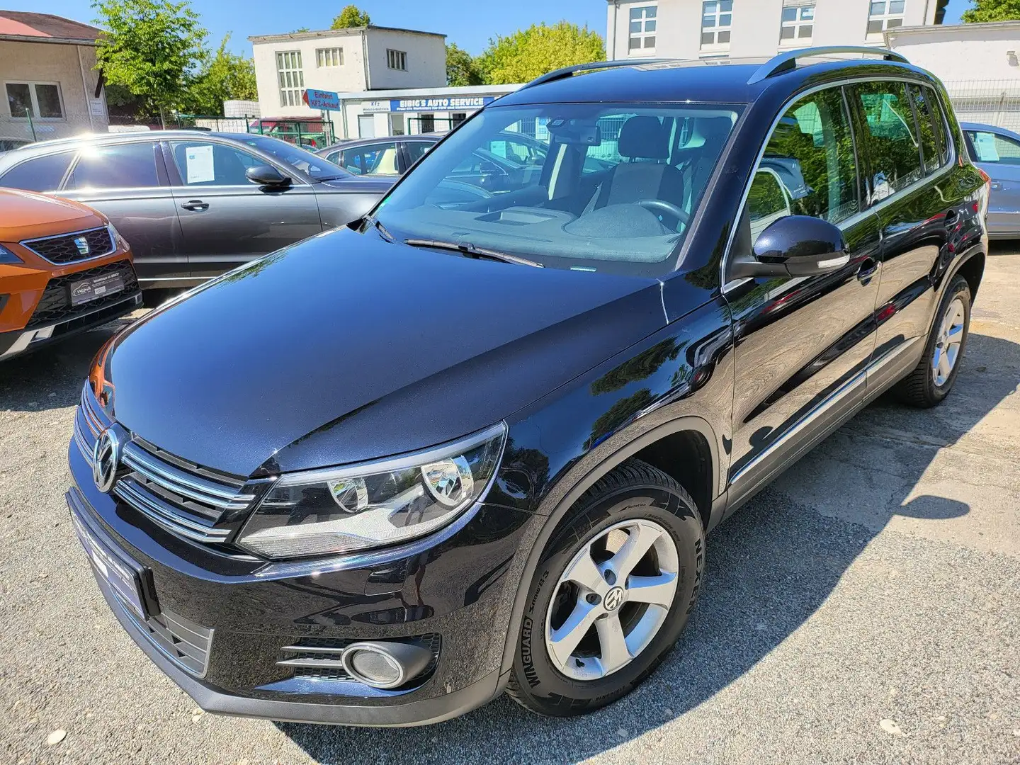 Volkswagen Tiguan Sport & Style 4Motion Schwarz - 2