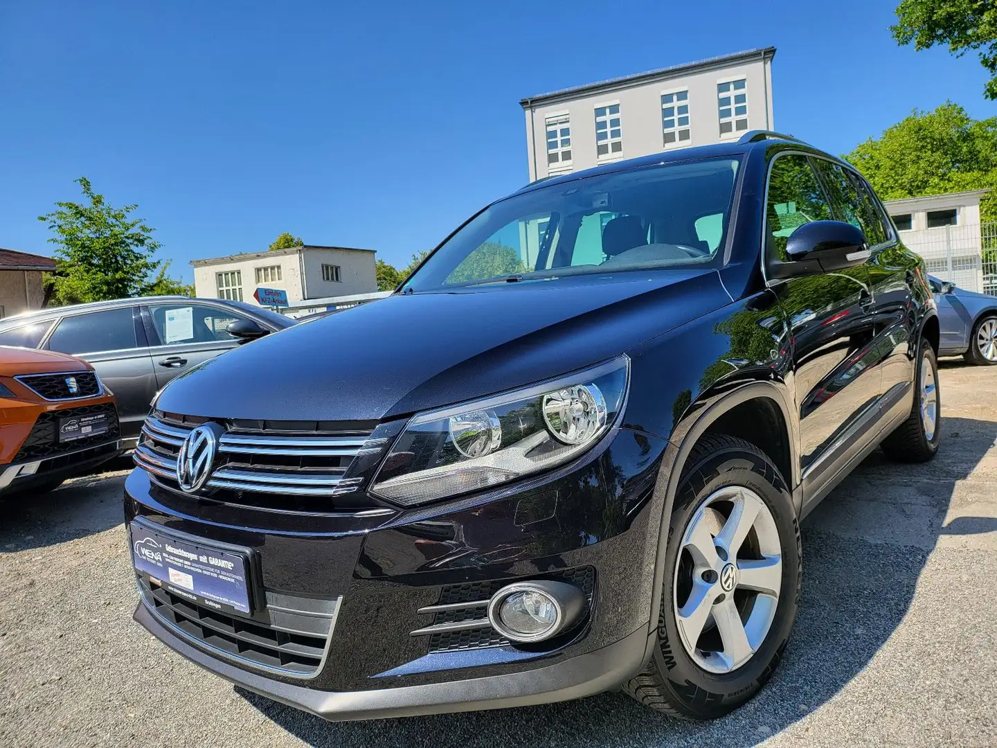 Volkswagen Tiguan Sport & Style 4Motion Schwarz - 1