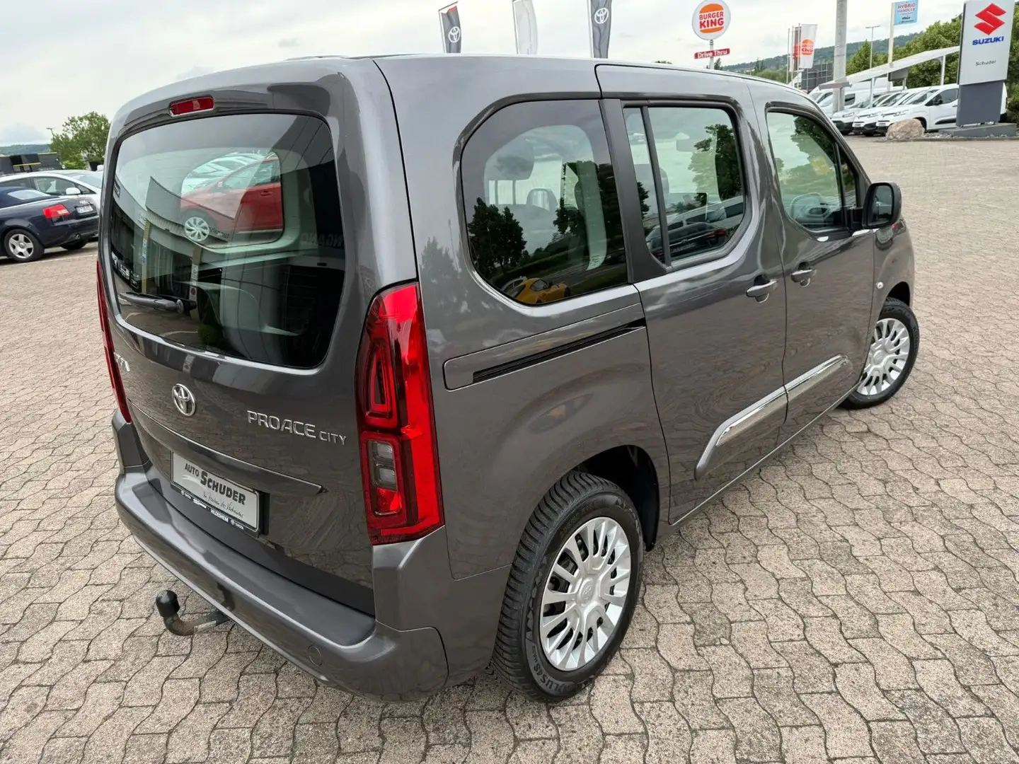 Toyota Proace Verso L1 Combi*Anhängekupplung* Grijs - 2