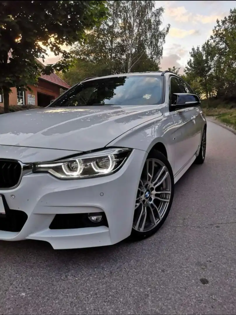 BMW 318 318d Touring M Sport Weiß - 1