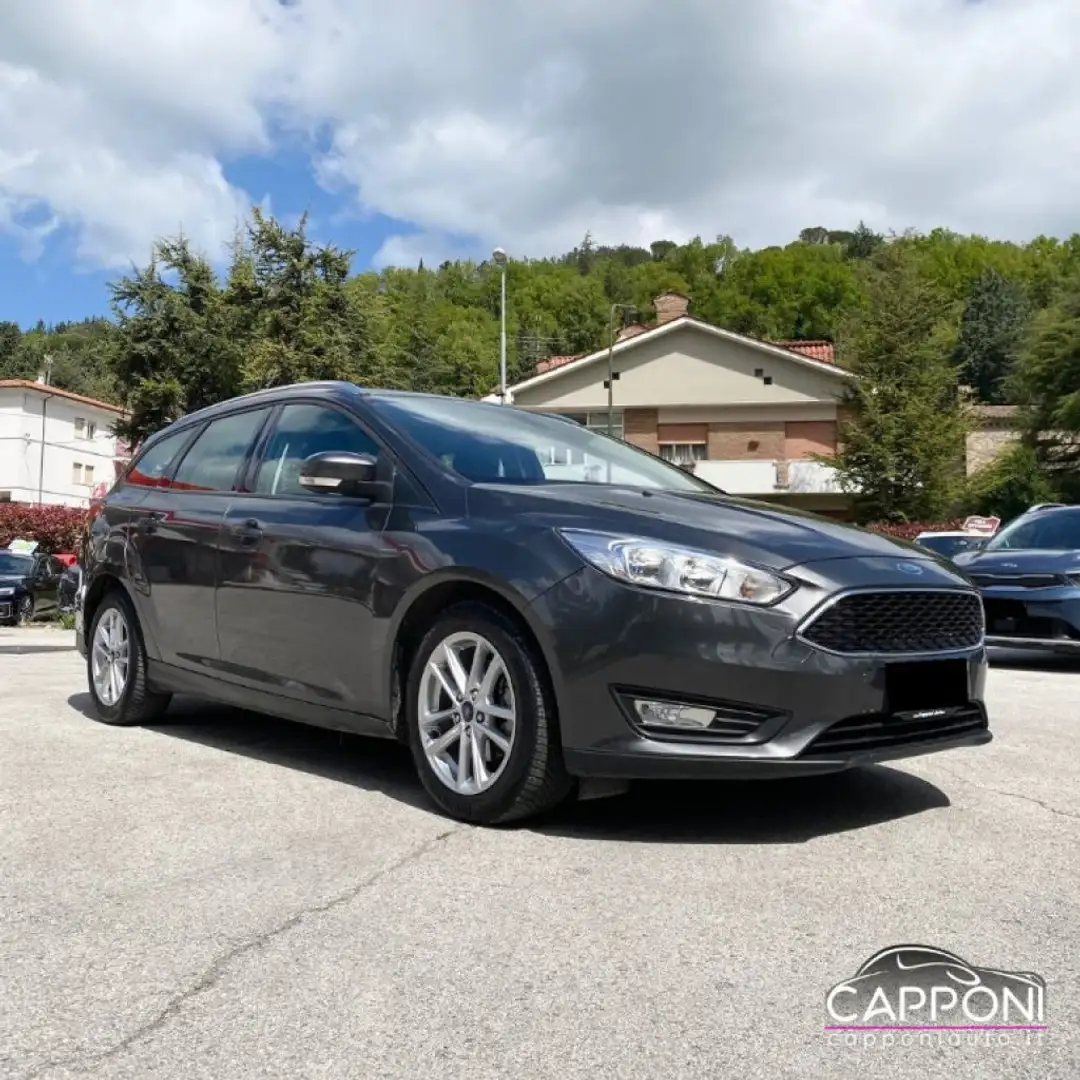 Ford Focus 1.5 TDCi 120 CV SW Grigio - 2