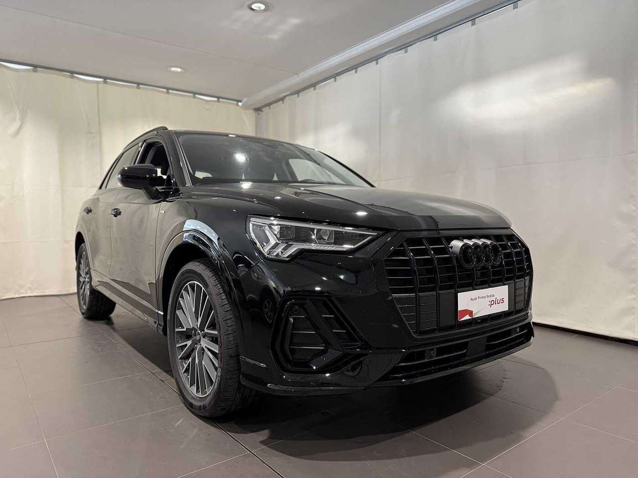 Audi Q3 2ª serie 45 TFSI e S tronic S line edition