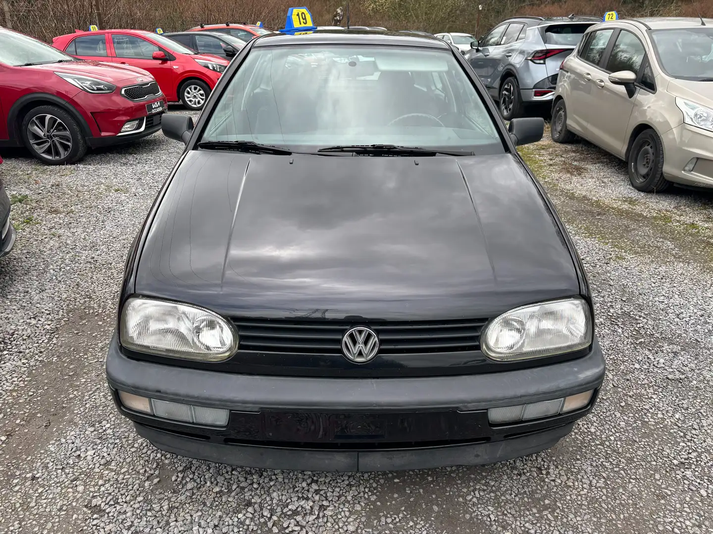 Volkswagen Golf 1.8i GL Noir - 2