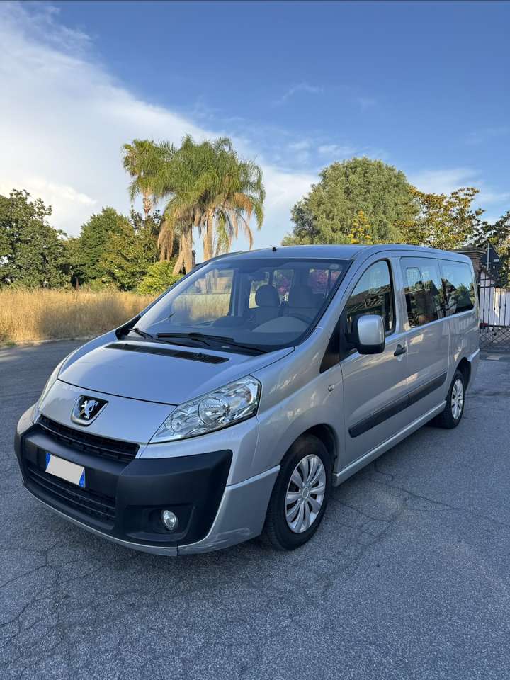 Peugeot Expert TEPEE 2.0 HDI 120cv EXECUTIVE 9P