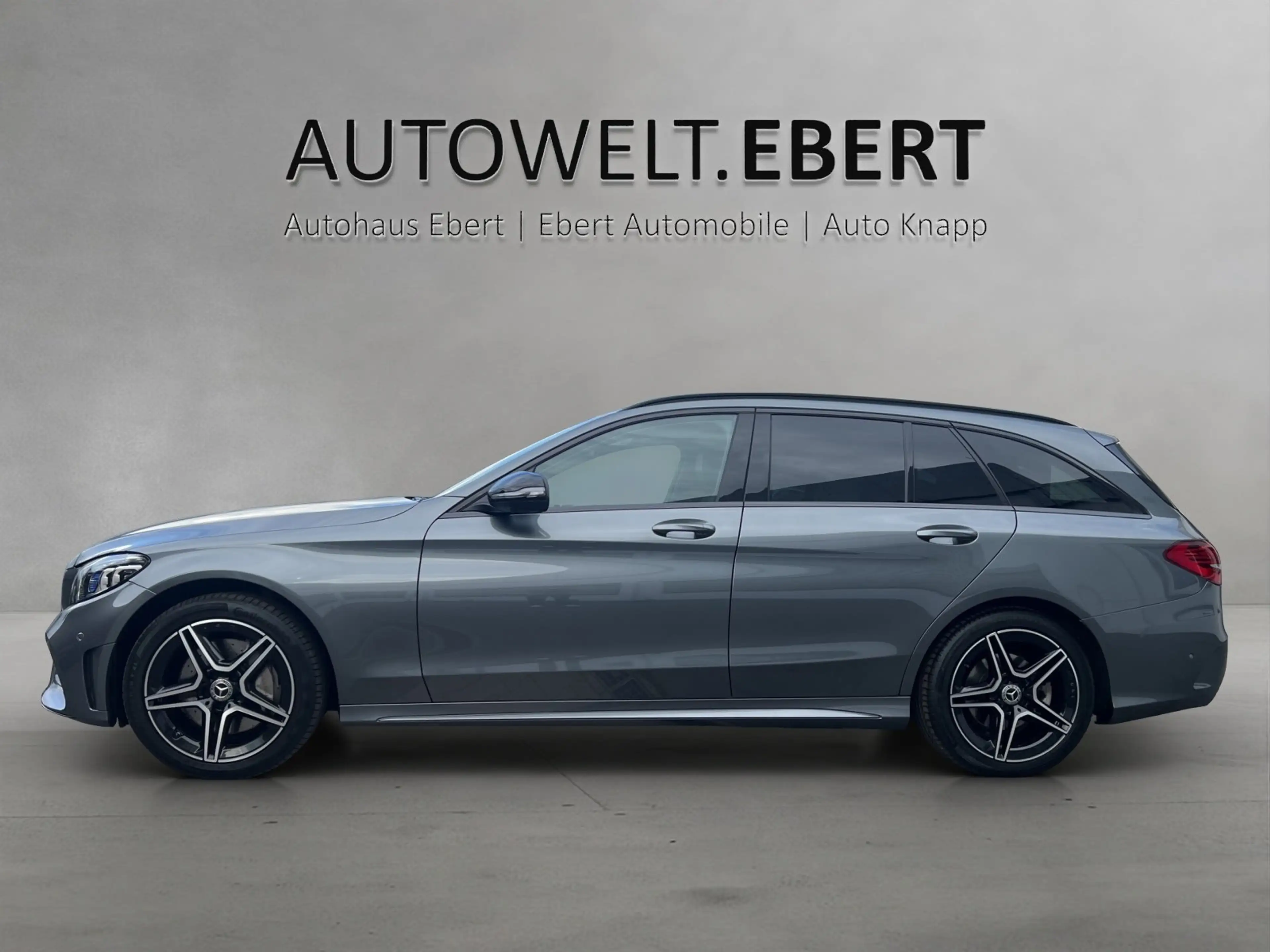 Mercedes-Benz C 400 C400T AMG Pano DISTRO Comand MLED Busines+ Night — photo 2