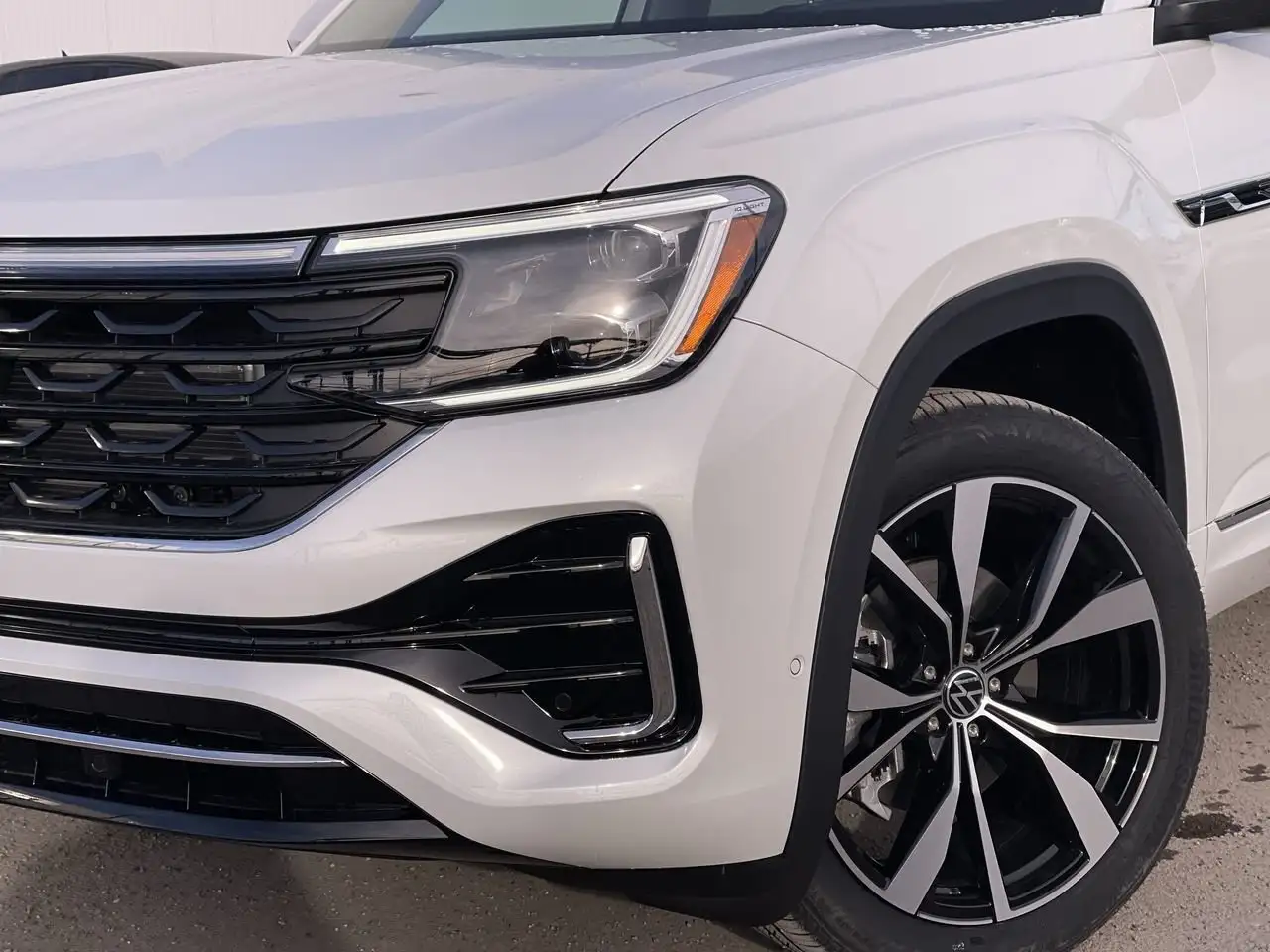Volkswagen Atlas снимка Volkswagen Atlas