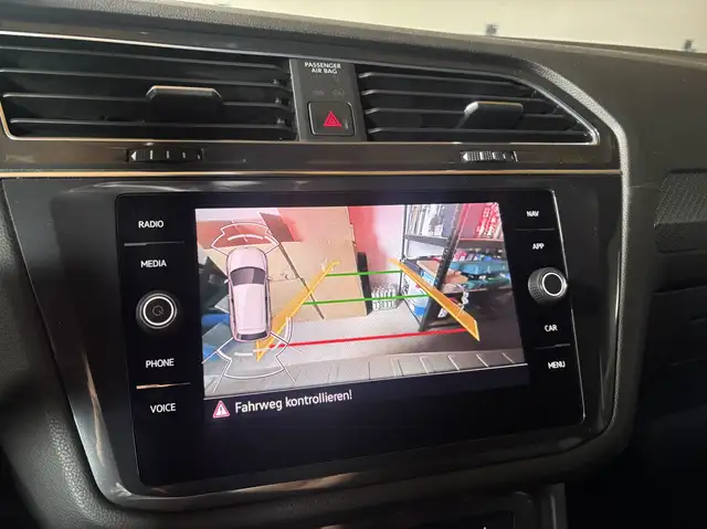 Volkswagen Tiguan Allspace view 15