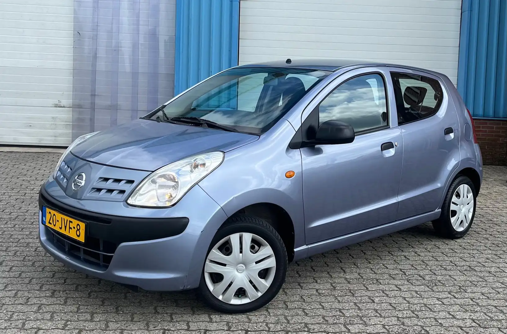Nissan Pixo 1.0 L 68pk Visia Grijs - 1