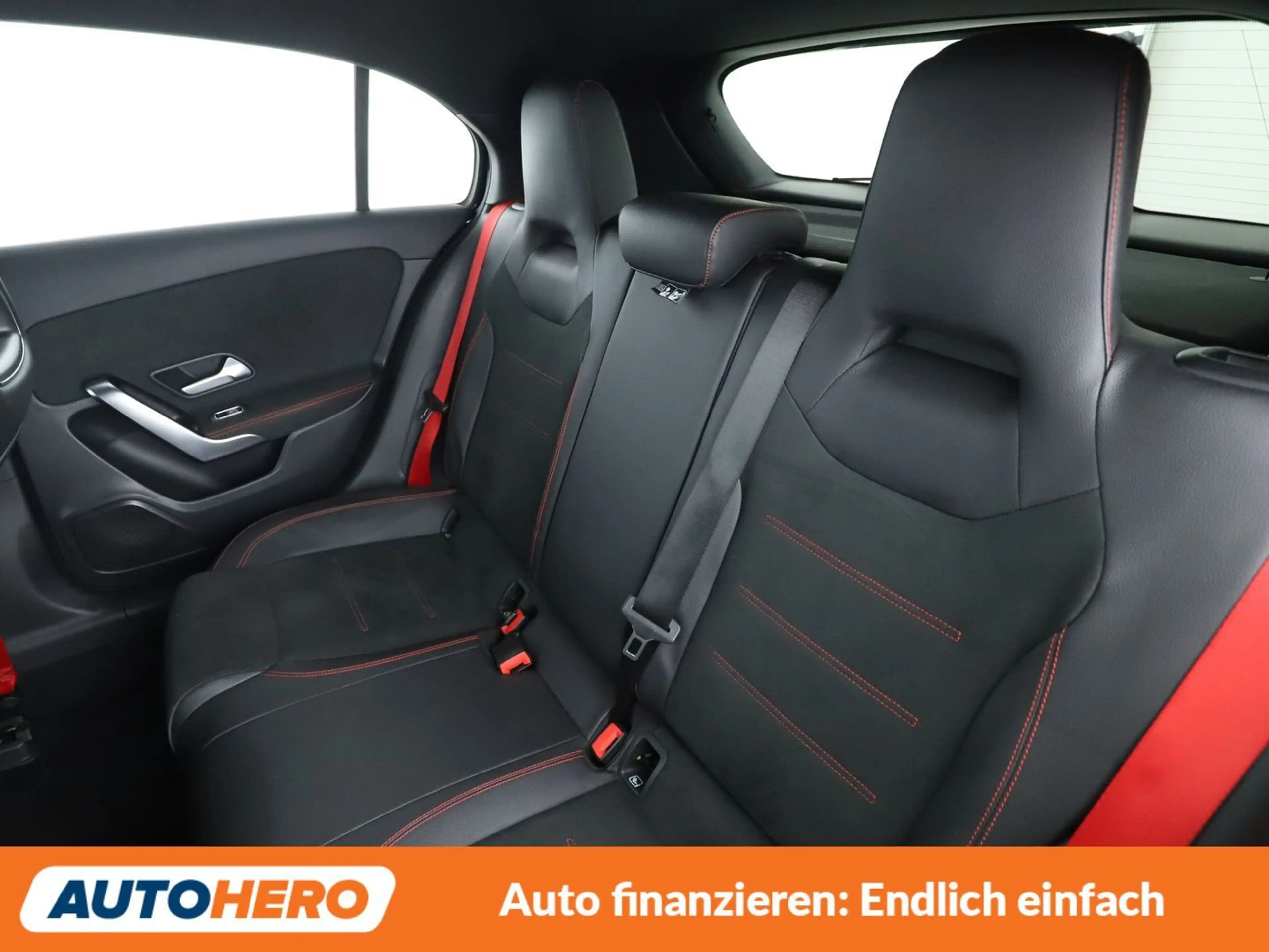 Mercedes-Benz A 35 AMG A 35 AMG 4Matic Aut.*NAVI*LED*TEMPO*PDC* — photo 14