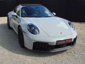 992.2 GTS * LIFTSYSTEEM * PANODAK * BOSE * SPORTUITLAAT * ADAPTIEVE CRUIS * CAMERA *