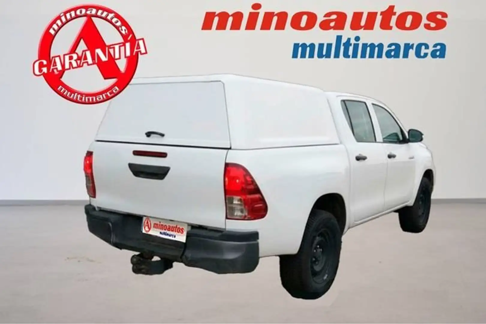 Toyota Hilux DOBLE CABINA GX 2.4 D-4D 150 CV Blanco - 2