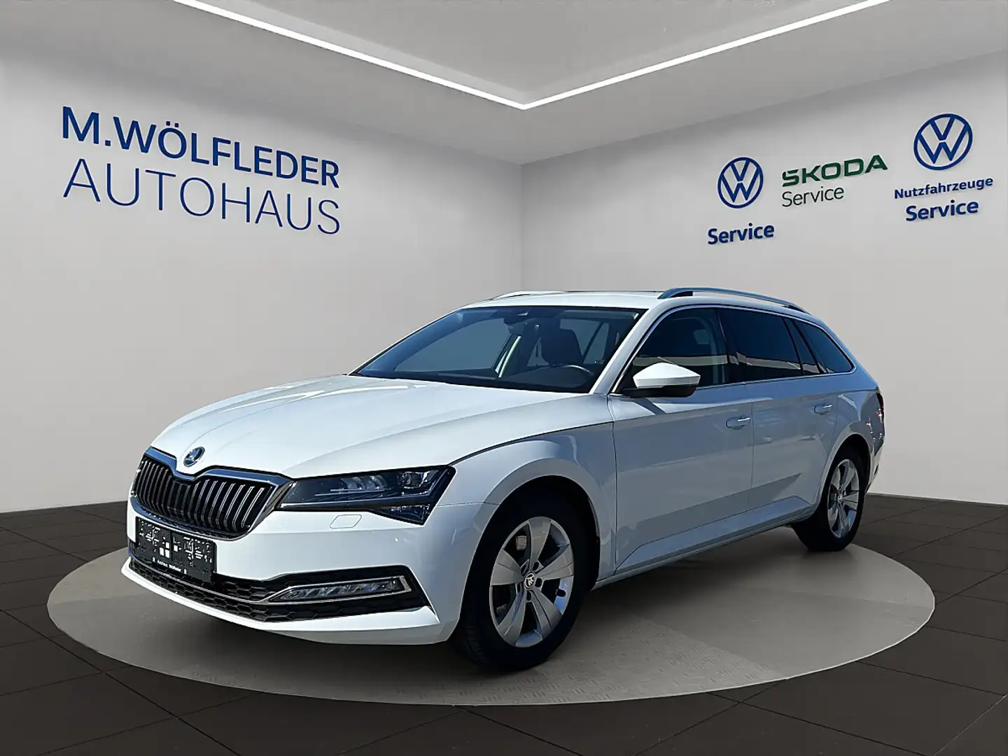 Skoda Superb Combi TDI Style DSG Weiß - 1