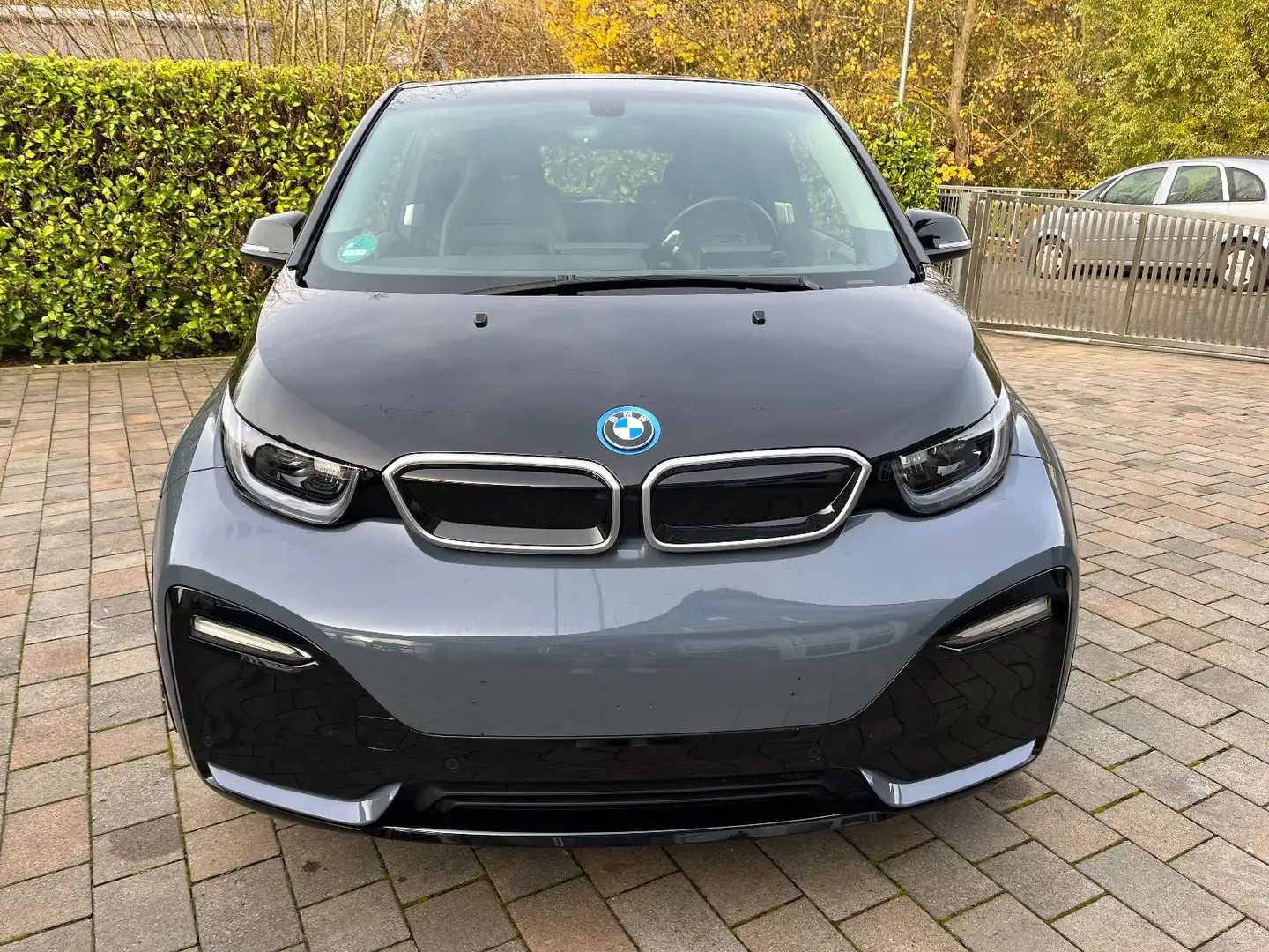 BMW i3 s Unique Suite Leder GSHD Navi LED Kam Kom 1Hd Gris - 2