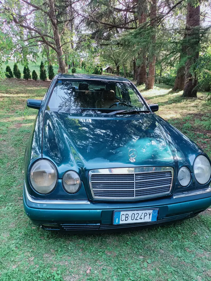 Mercedes-Benz E 220 E 220 d Elegance Zöld - 1