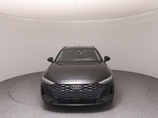 Audi A5 view 3