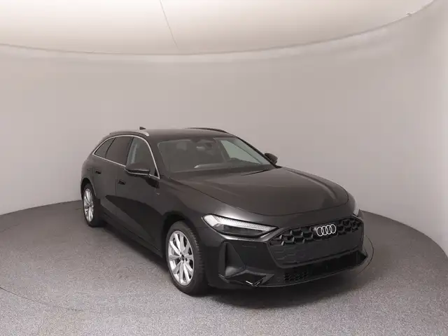 Audi A5 view 2
