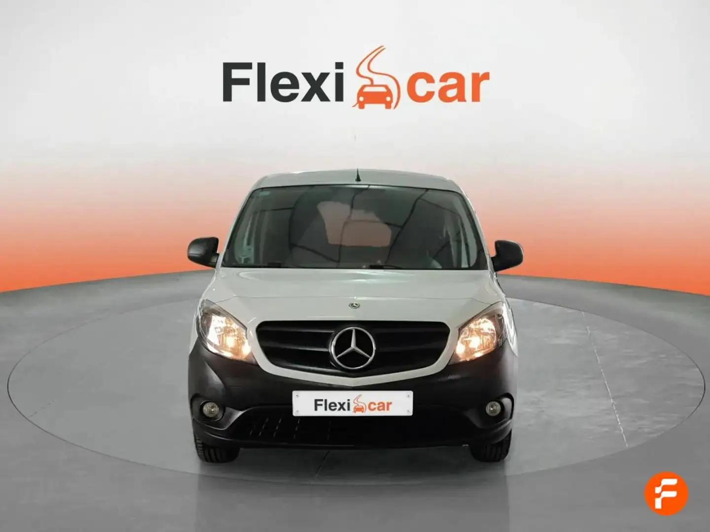 Mercedes-Benz Citan 109 CDI Tourer - 5P (2020) Blanco - 2