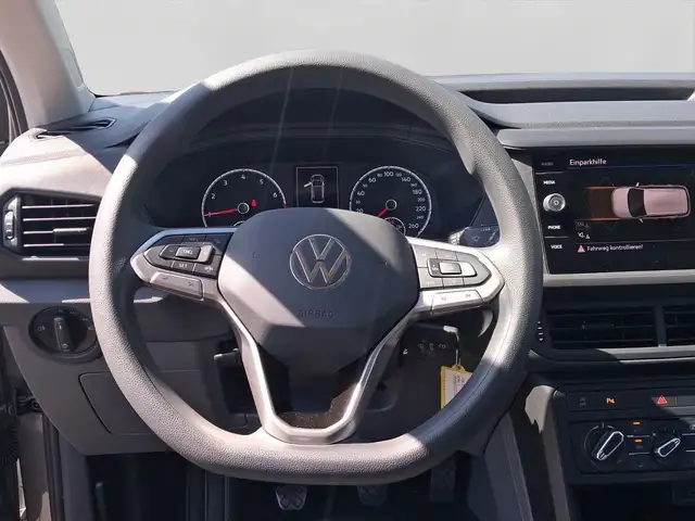 Volkswagen T-Cross view 8