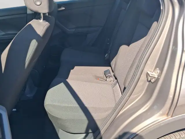 Volkswagen T-Cross view 5
