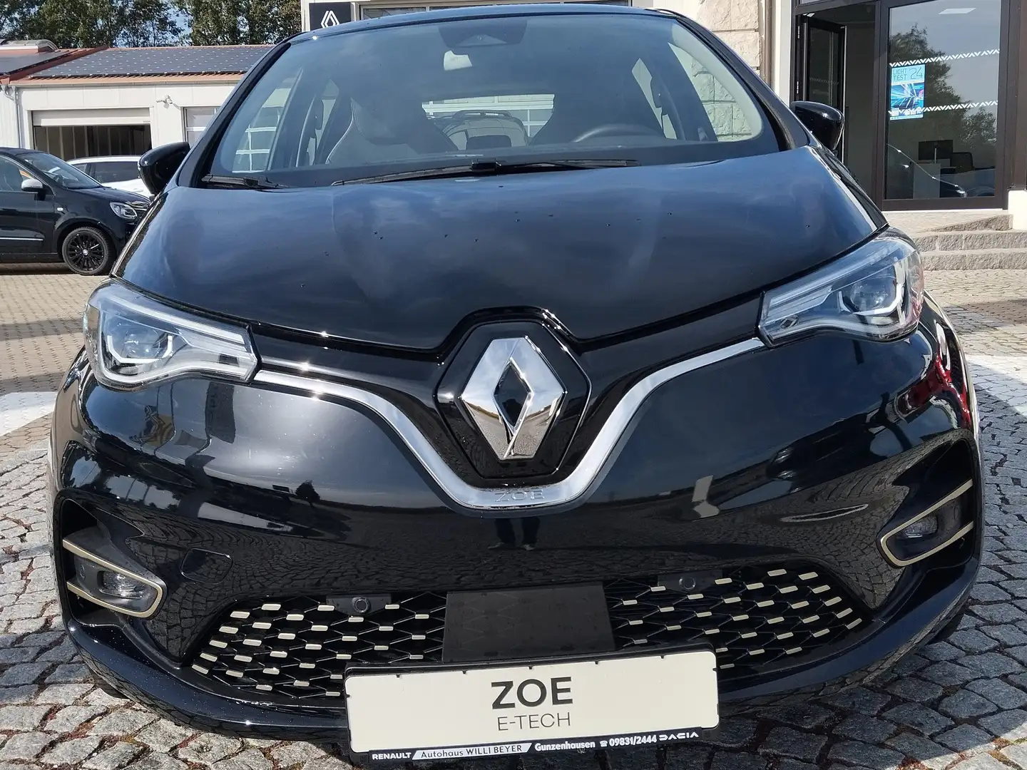 Renault ZOE Iconic EV 50 135PS Schwarz - 2