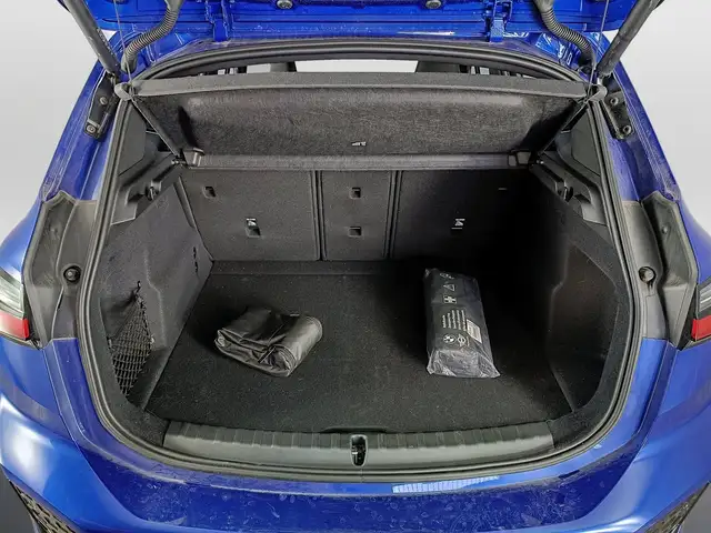 BMW 2 Series view 15