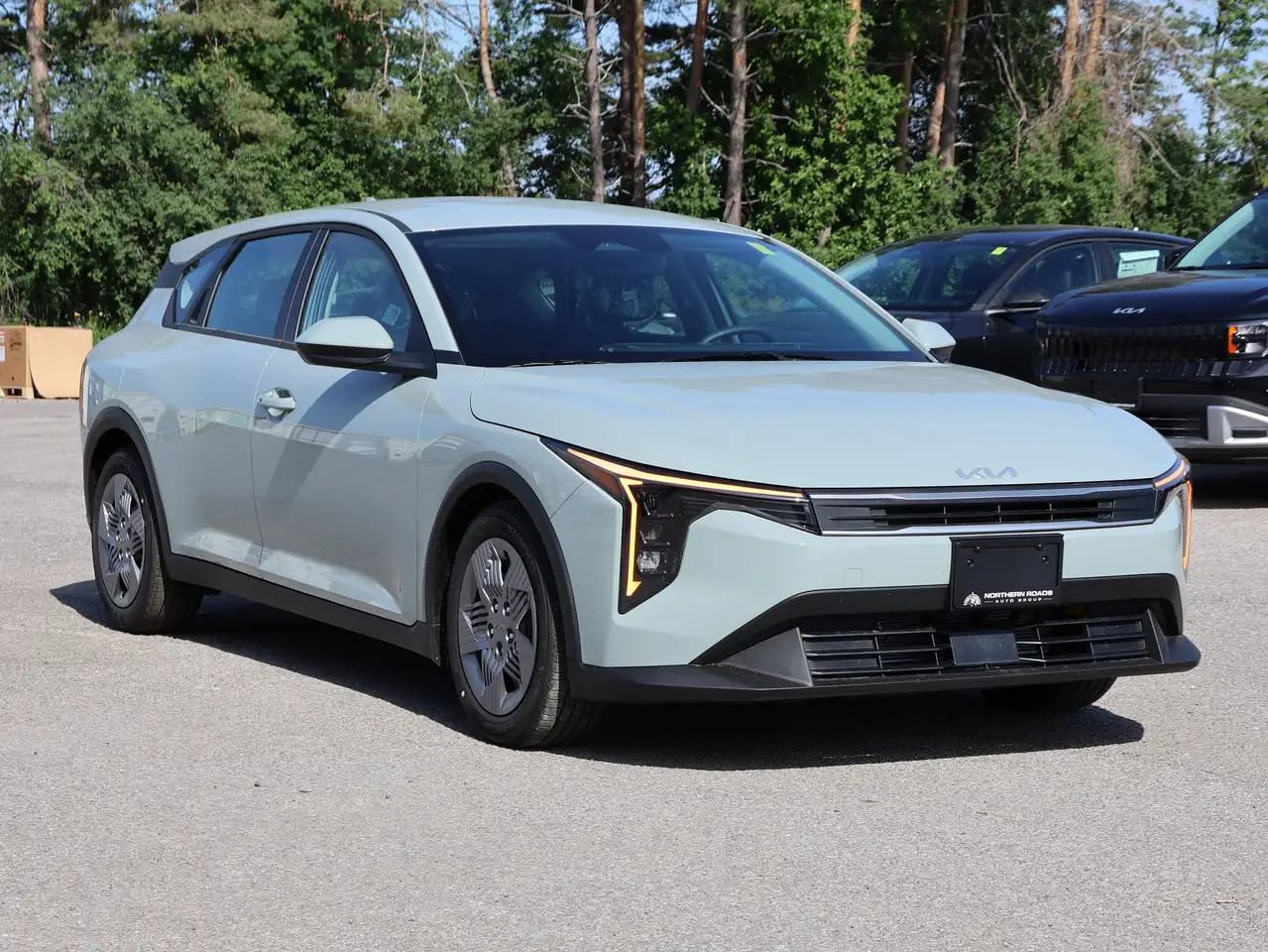 Kia K4 снимка Kia K4