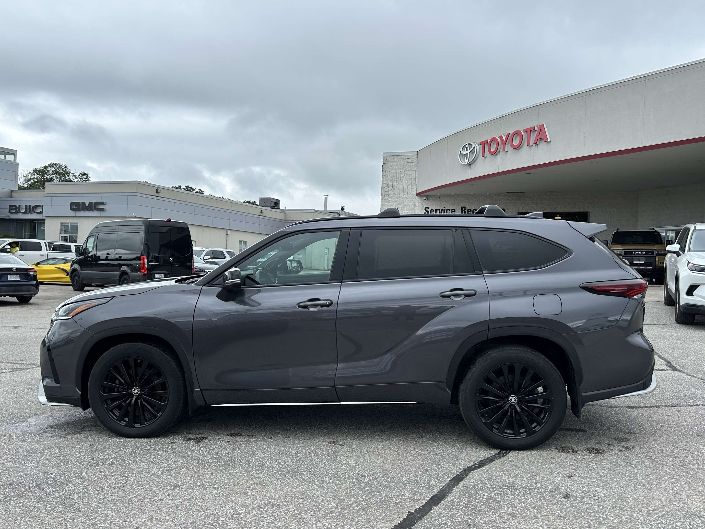 2024 Toyota Highlander
