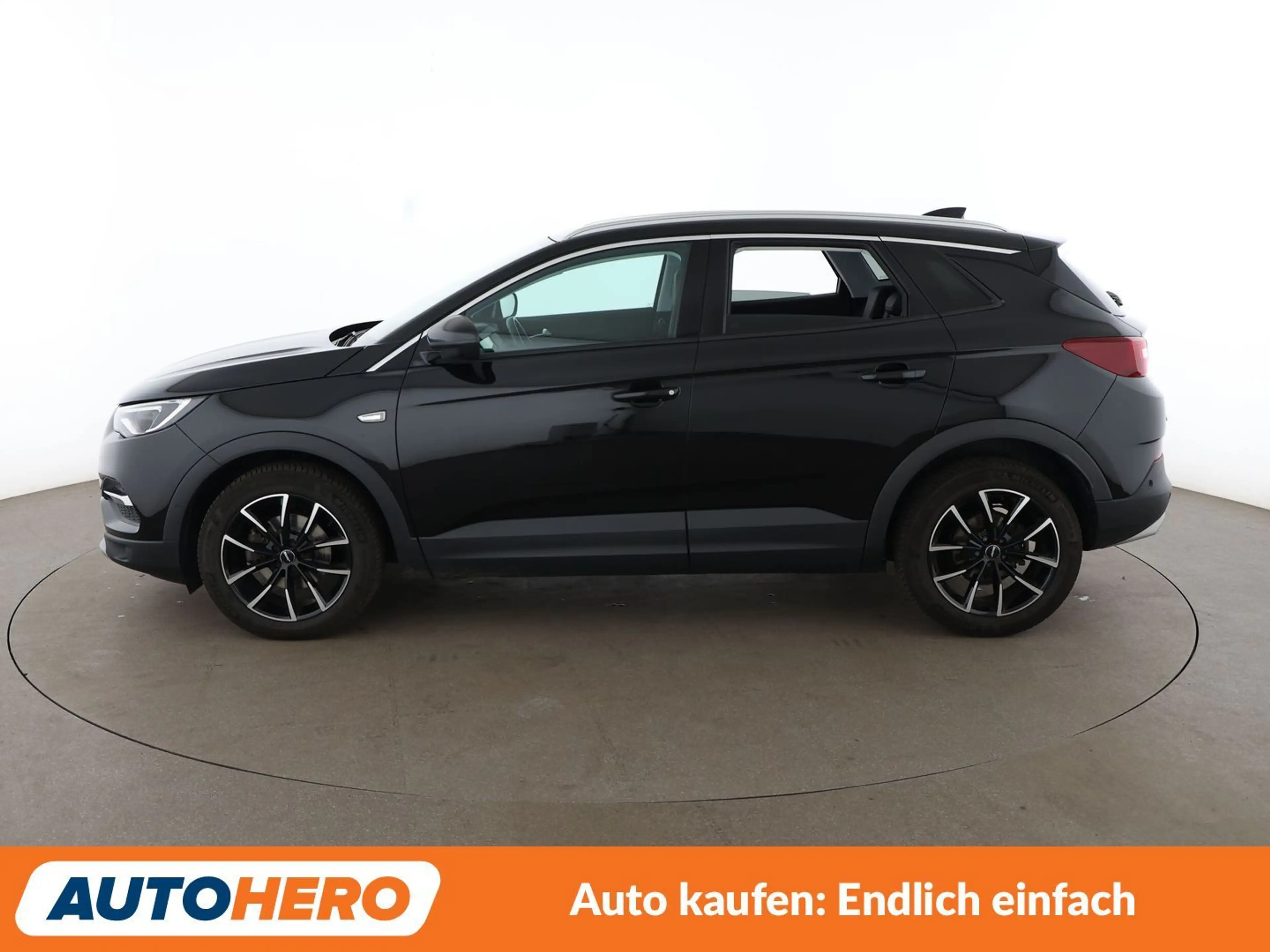 Opel Grandland X 1.2 Turbo Ultimate Aut.*NAVI*BI-LED*TEMPO*CAM*PDC* — photo 3