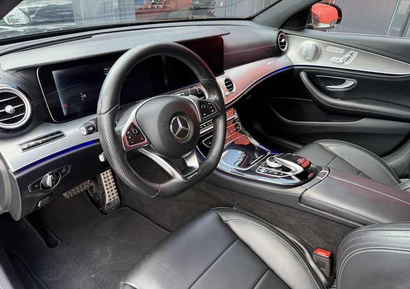 Mercedes-Benz E 350 d|AMGLine|Schiebed|Widescreen|Lenkass|Spurass|HUD — photo 9