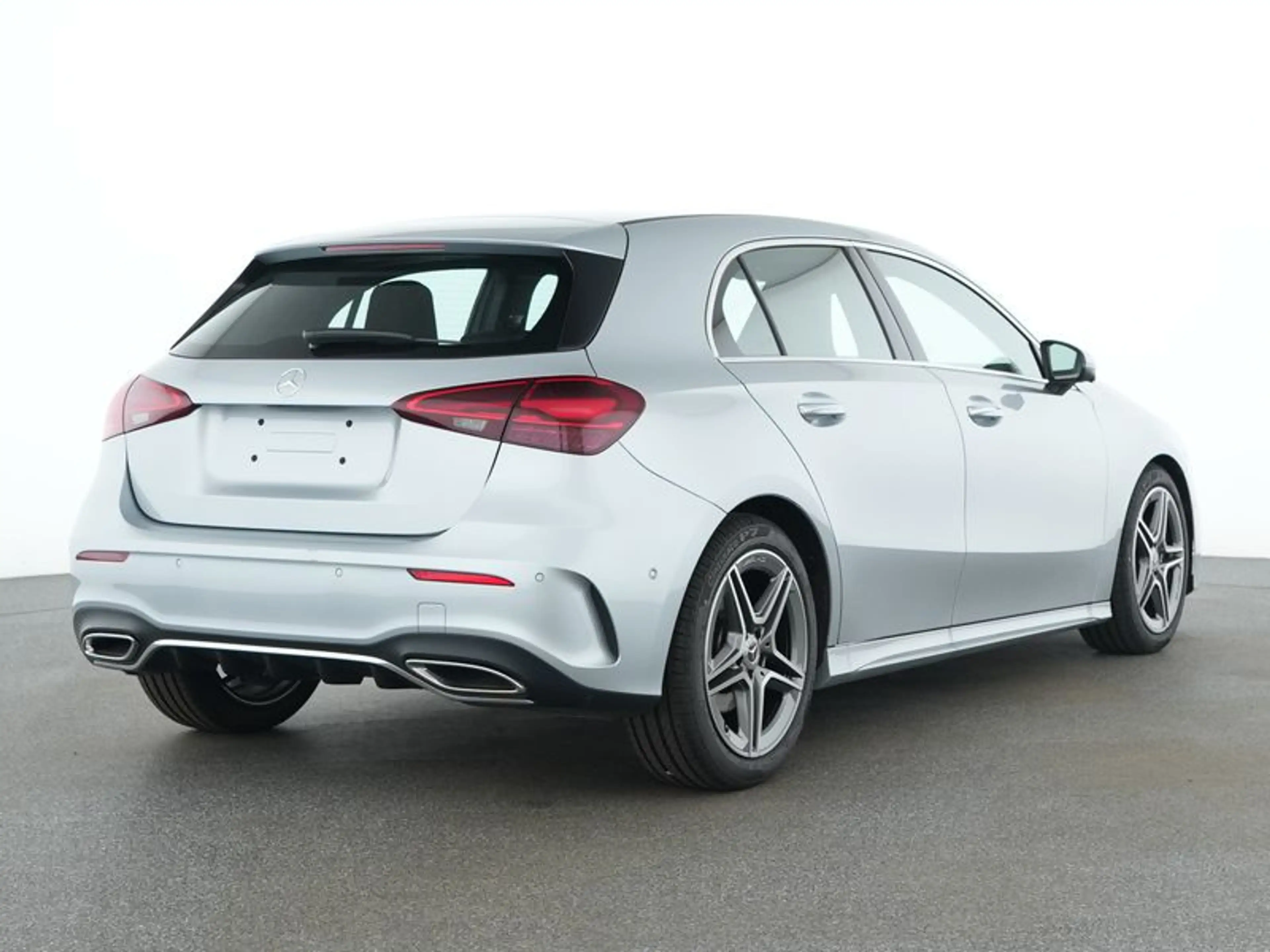 Mercedes-Benz A 200 AMG*Multibeam*Distronic*KeyGo*360*CarPlay* — photo 2